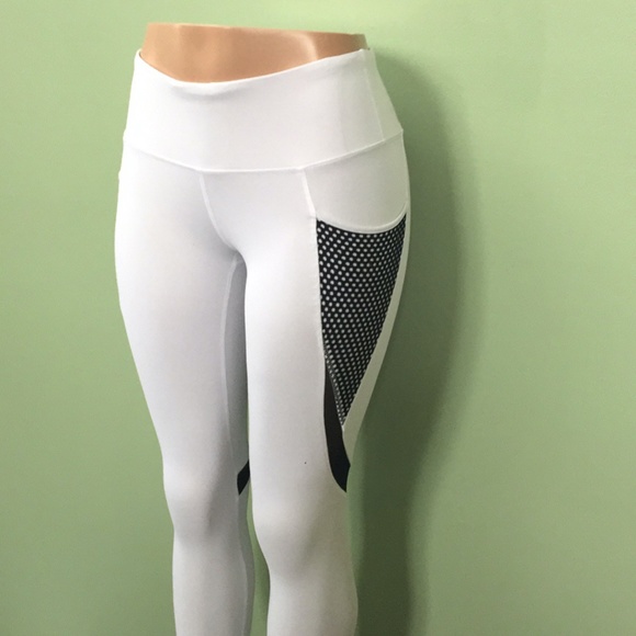 90 Degree Leggings - Picture 3 of 8